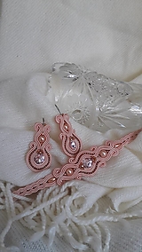 Sady šperkov - Ružový set - náramok a náušnice - 14946064_