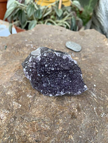 Minerály - Ametyst drúza (6x4cm, hrúbka 3,5 cm) - 14945990_