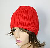 Čiapky, čelenky, klobúky - Pletená merino čiapka v nádhernej červenej farbe - 14953961_