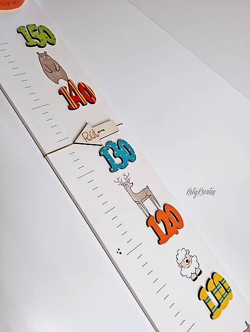 Nábytok - Drevený ručne maľovaný  meter - 14954116_