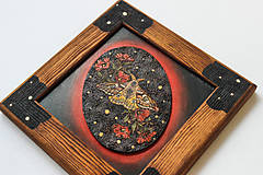 Obrazy - Nástenná dekorácia v drevenom ráme s nočným motýľom - 14953424_
