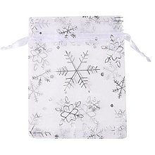 Obalový materiál - Organzové vrecúška vianočné 9x7cm (biela so striebornými vzormi) - 14957438_