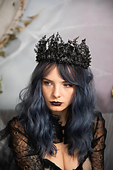 Ozdoby do vlasov - Halloween korunka "kráľovná noci" - 14958685_