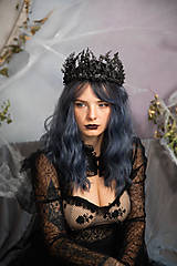 Ozdoby do vlasov - Halloween korunka "kráľovná noci" - 14958686_
