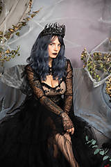 Ozdoby do vlasov - Halloween korunka "kráľovná noci" - 14958696_