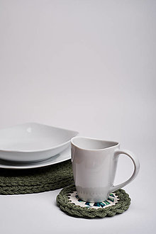 Úžitkový textil - Háčkovaná podložka na tanier a podšálka Plant lady (set) - 14960440_