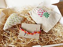 Náramky - Darčekový box pre ženy s náramkom a dekoráciami - 14967875_