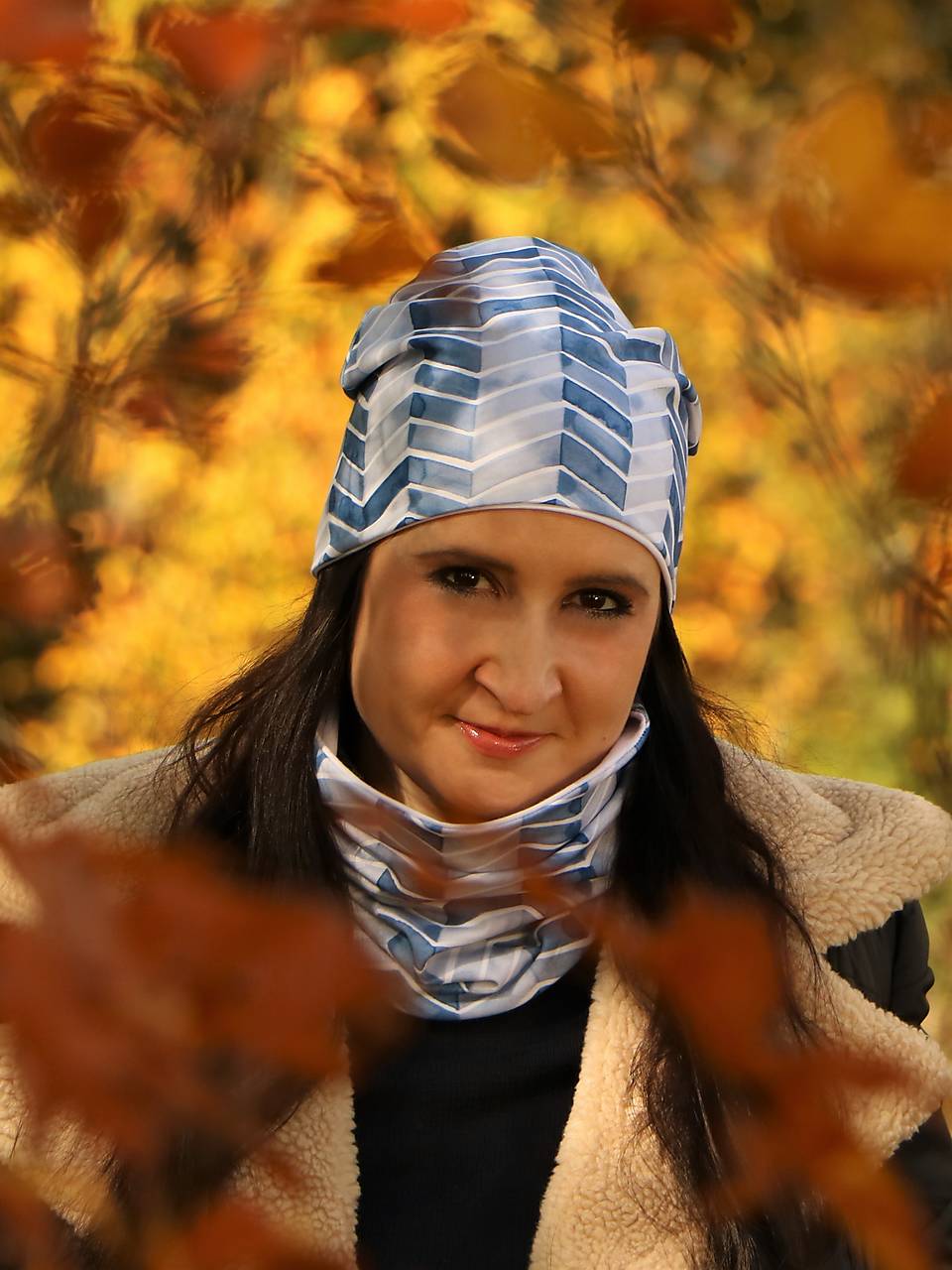 Chevron modrý úpletová čiapka, nákrčník alebo set 