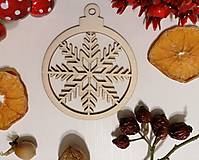 Dekorácie - Vianočná ozdoba prírodná guľa - vločka v guli - 14984575_