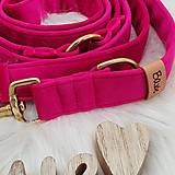 Pre zvieratá - BAXIE pink velvet, zamatový handmade obojok ružový,  cyklámenový, vodítko, mašľa, kapsička na sáčky - 14986255_