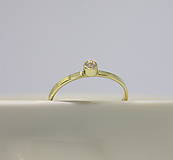 Prstene - Minimalistický zlatý prteň - 14986883_