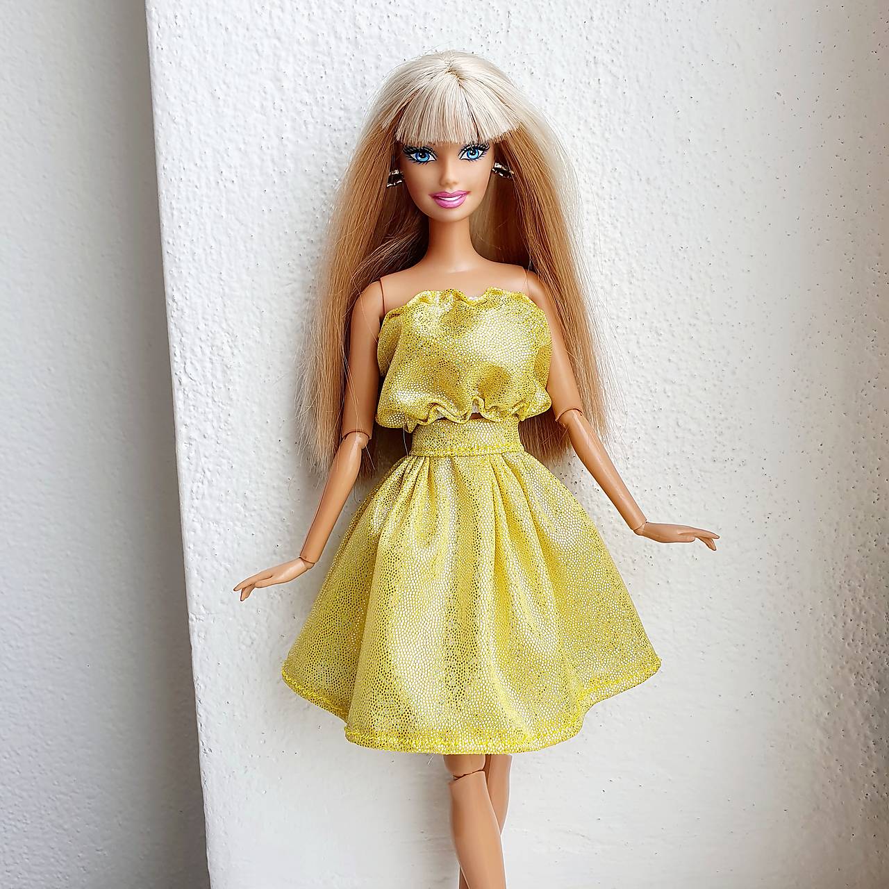Trblietkavý top pre Barbie
