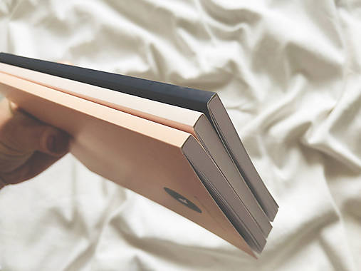 denník // marhuľový