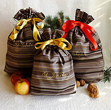 Úžitkový textil - Vianočné vrecká hnedá zlatotlač - 14993980_