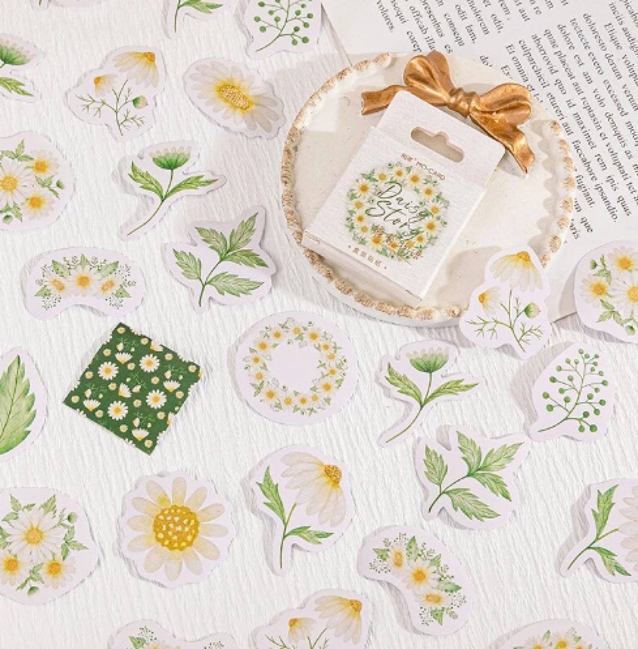 NA104 Krabička nálepiek - kvietky 45 kusov