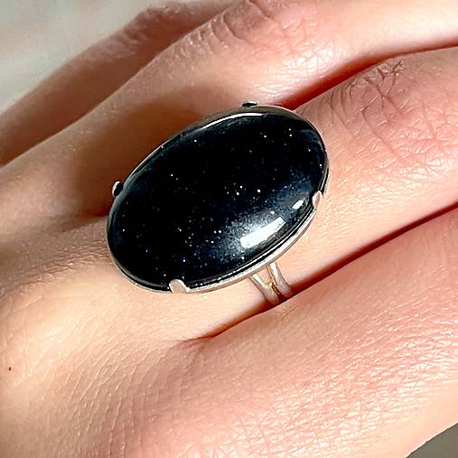 ZĽAVA 50% Elegant Blue Sunstone Ring / Prsteň s modrým slnečným kameňom E050