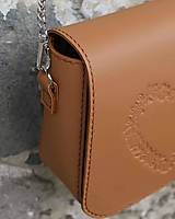 Kabelky - Dámska kožená kabelka s folklornym motivom - 15010308_