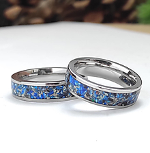 Prstene - 2 snubné prstene z ocele s jaspisom - 15012734_