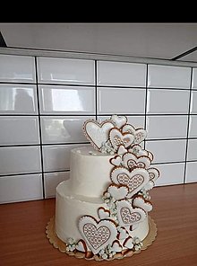 Dekorácie - Medovníkové zápichy na svadobnú tortu - 15026588_