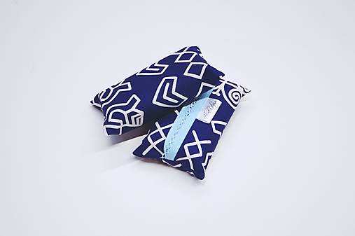 Obal / zásobník na papierové vreckovky modré čičmany