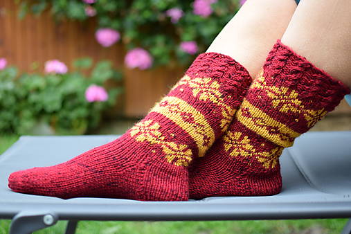  - vysoké ponožky s nórskym vzorom - bordová (v.38-40) - 15029517_
