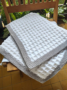 Detský textil - Bielo-šedá wafla | háčkovaná deka - 15033408_
