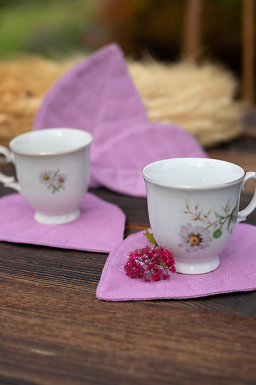 Príbory, varešky, pomôcky - Ľanová podšálka - lístok Raspberry - 15034330_