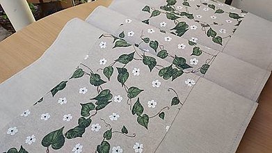 Úžitkový textil - Stredový obrus,,zelené listy na režnej" (Bez lemu) - 15040219_