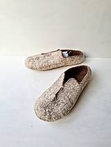 Ponožky, pančuchy, obuv - Pánske vlnené papuče ON-céder (25,3 cm) - 15045587_