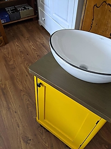 Nábytok - Žltá skrinka pod umývadlo - 15048350_