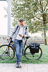 Batohy - Čierna taška na bicykel a batoh. Dva v jednom. - 15052230_