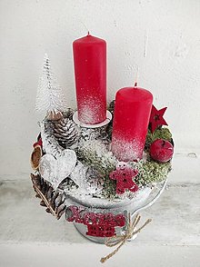 Dekorácie - Vianočný svietnik aranžmán s 2 sviečkami - 15050791_