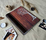 Papiernictvo - Veľký fotoalbum A4 s kresbou stromu v koženej väzbe - 15054787_