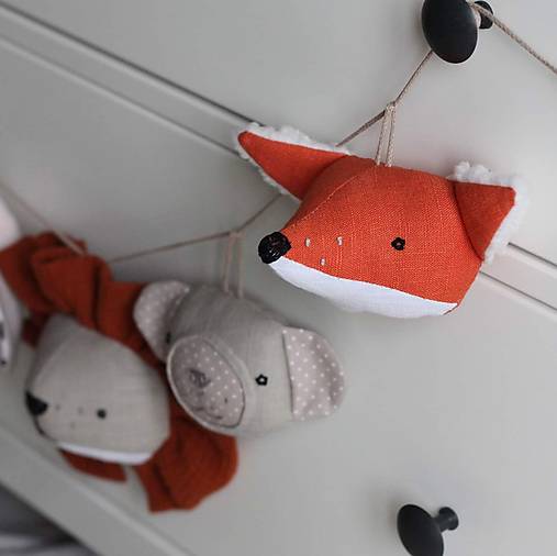 Hrkálka líštička 