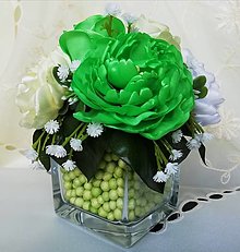 Dekorácie - Saténové pivonky a ruže v sklenenej nádobe  (Zelená) - 15063361_