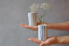 Váza, hrnček, pohár na zubnú kefku  (modré prúžky)