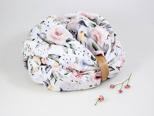 Jemný mušelínový dvojitý nákrčník z kvetinovej bavlny "VintageRosa"