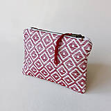 Peňaženky - Ručne vyšívaná elegantná peňaženka - wine red - 15088795_