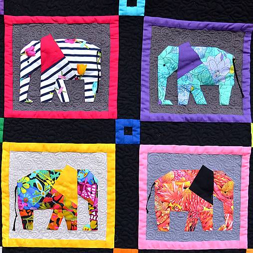 Úžitkový textil - Patchworková deka/přehoz – karneval slonů 2 - 15088557_