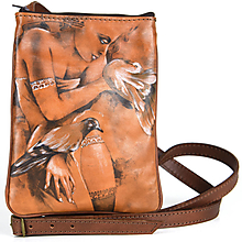 Kabelky - Ručne maľovaná crossbody kabelka s motívom Žena s holubmi - 15096720_