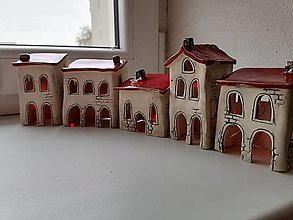 Dekorácie - keramika domceky. - 15097181_