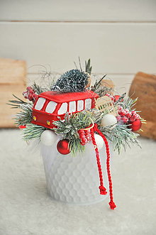 Dekorácie - Vianočný kochlík s autíčkom - 15105313_