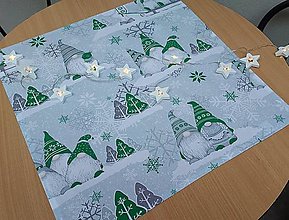 Úžitkový textil - Vianočný obrus škriatkovia - 15116871_