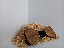 Pánske doplnky - Motýlik z dubového dreva - 15114811_