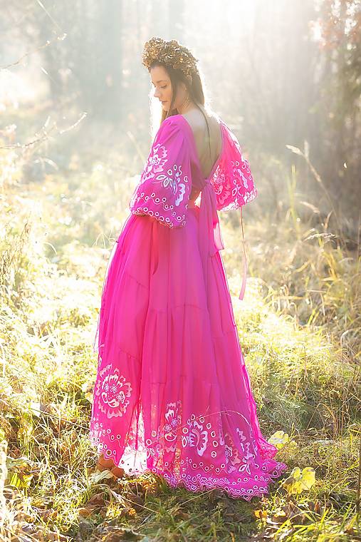 ružová asymetrická sukňa Liptovská deva