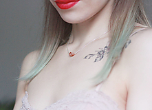 Náhrdelníky - Strieborný náhrdelník s polodrahokamami (ruženín, mesačný kameň, - 15118979_