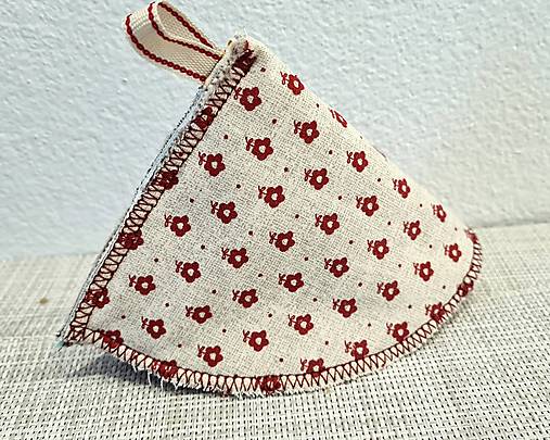Úžitkový textil - Chňapka kuchynská malá na pokrievku (Béžová s bordovými bodkami a kvietkami) - 15117732_