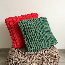 Úžitkový textil - Obliečky na vankúš vo vianočných farbách (Červená a zelená) - 15127785_