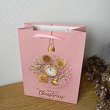 Obalový materiál - Darčeková vianočná papierová taška ružová /23x17,5cm/ - 15133130_