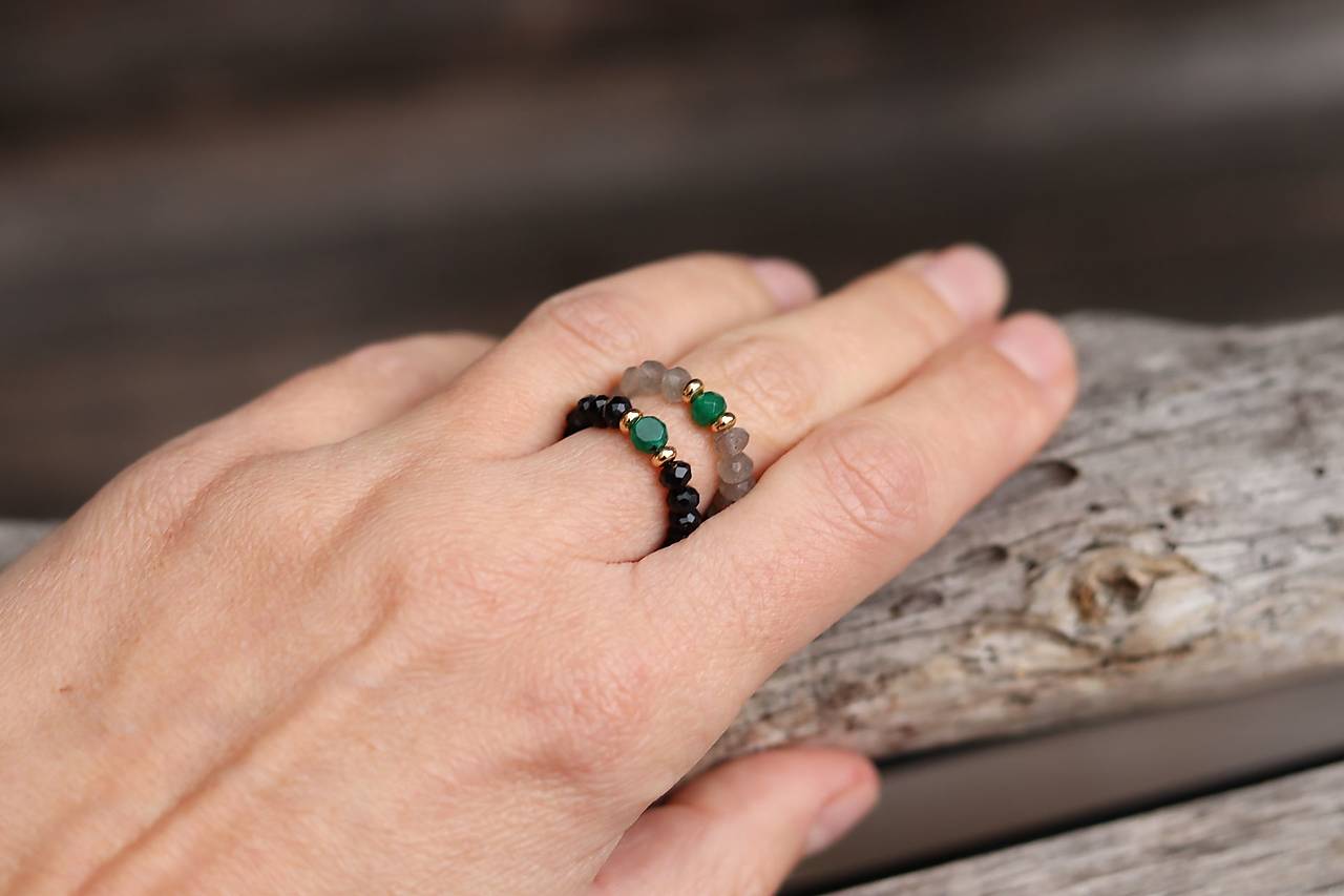 Prstienky z minerálu smaragd, spinel / labradorit